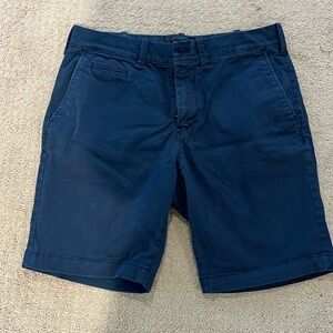 Express Shorts 30 x 9”
